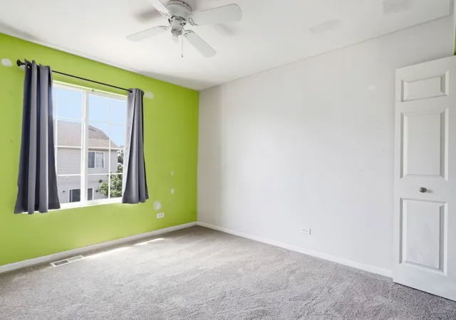 Listing Photo 4 - Condo for sale in building located at 10228 Camden Ln, Bridgeview, IL 60455 - Unit #E