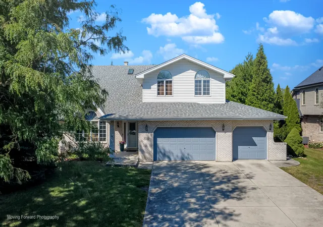 Single family home for sale at 8220 Rutherford Dr, Woodridge, IL 60517 | MLS# 12741471