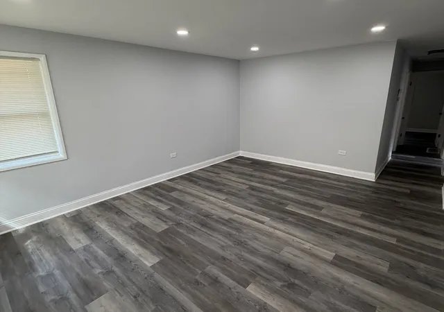 Photo 2 of Single family home for sale at 14621 Kenwood Ave, Dolton, IL 60419 | MLS# 12741473 | Listing updated on 2026-09-24