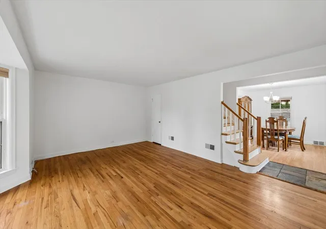 Photo 3 of Townhouse for sale at 533 Dodge Ave, Evanston, IL 60202 | MLS# 12741480 | Listing updated on 2026-09-23