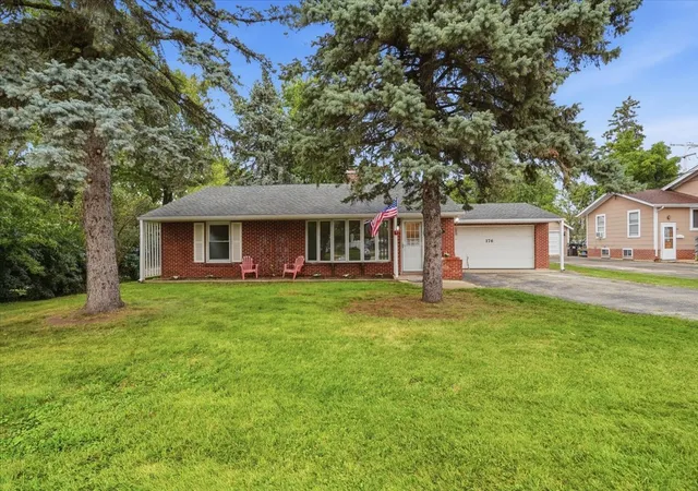 Single family home for sale at 176 Lakeshore Dr, Crystal Lake, IL 60014 | MLS# 12741500