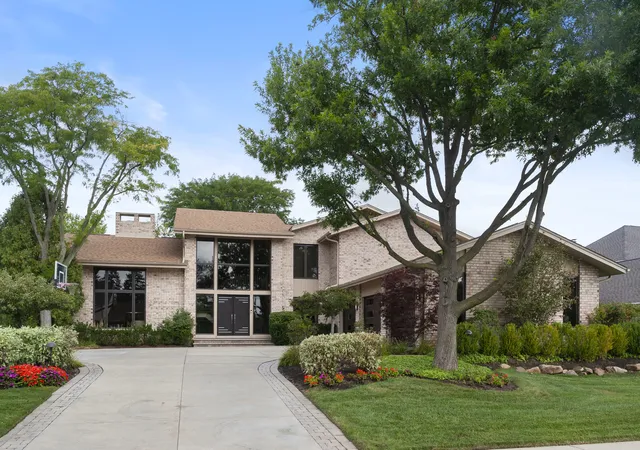 Photo 1 of Single family home for sale at 2624 Prince St, Northbrook, IL 60062 | MLS# 12741507 | Listing updated on 2026-09-25