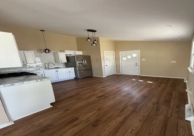 Photo 3 of Single family home for sale at 16420 Paulina St, Markham, IL 60428 | MLS# 12741532 | Listing updated on 2026-09-23