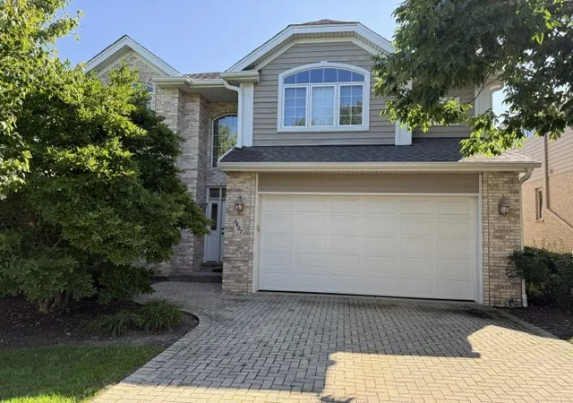 Photo 1 of Single family home for sale at 6407 Emerald Ct, Willowbrook, IL 60527 | MLS# 12741538 | Listing updated on 2026-09-21