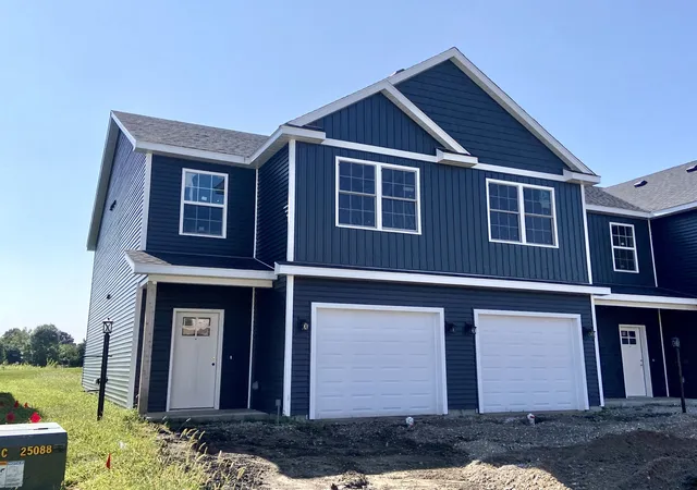 Townhouse for sale at 3325 Stoneway Ct, Champaign, IL 61822 | MLS# 12741542