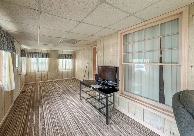 Photo 4 of Single family home for sale at 907 Central Ave, Tilton, IL 61833 | MLS# 12741604 | Listing updated on 2026-09-13