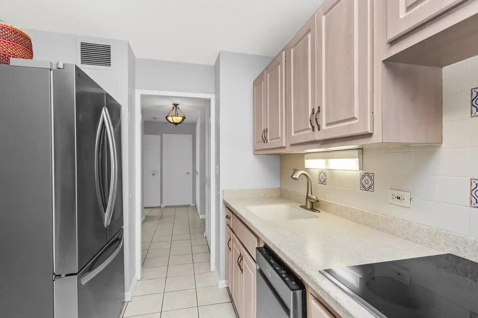 Listing Photo 15 - Condo for sale in building located at 4250 N Marine Dr, Chicago, IL 60613 - Unit #2629