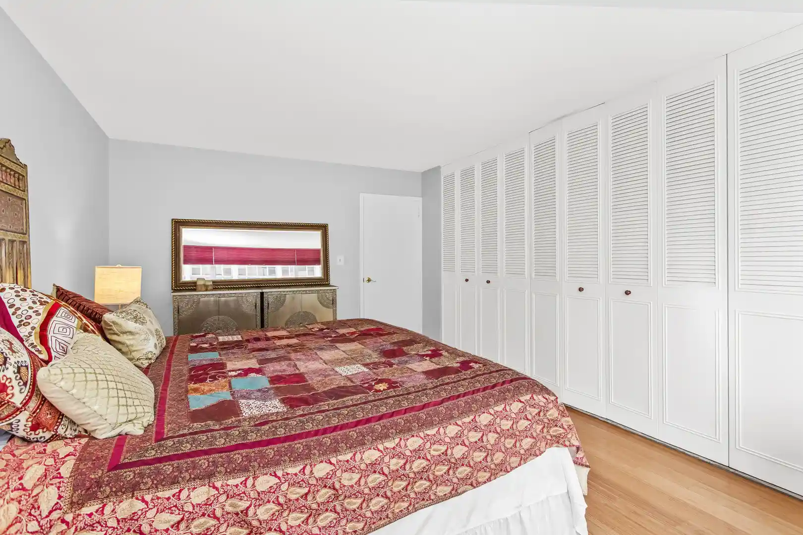 Listing Photo 17 - Condo for sale in building located at 4250 N Marine Dr, Chicago, IL 60613 - Unit #2629