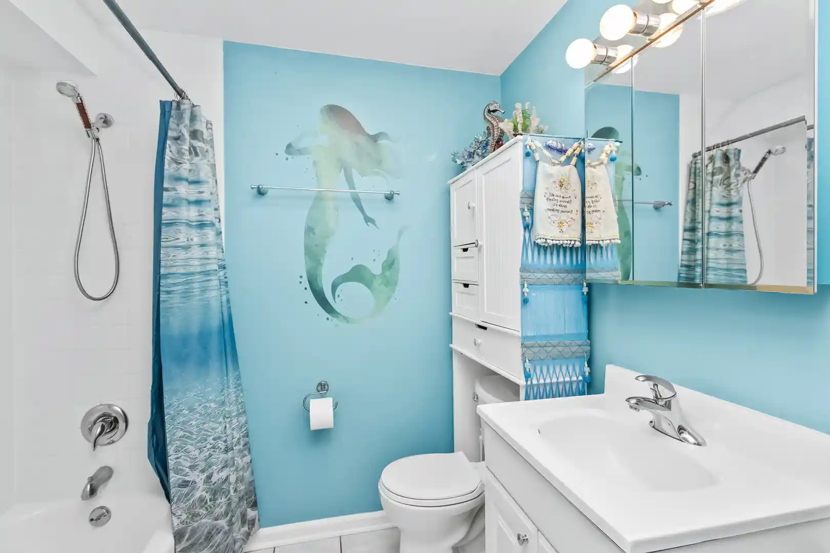 Listing Photo 19 - Condo for sale in building located at 4250 N Marine Dr, Chicago, IL 60613 - Unit #2629