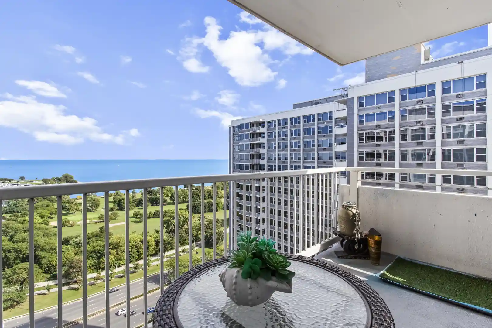 Listing Photo 23 - Condo for sale in building located at 4250 N Marine Dr, Chicago, IL 60613 - Unit #2629