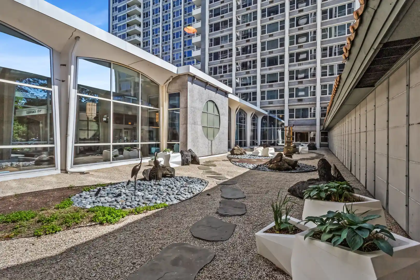 Listing Photo 33 - Condo for sale in building located at 4250 N Marine Dr, Chicago, IL 60613 - Unit #2629