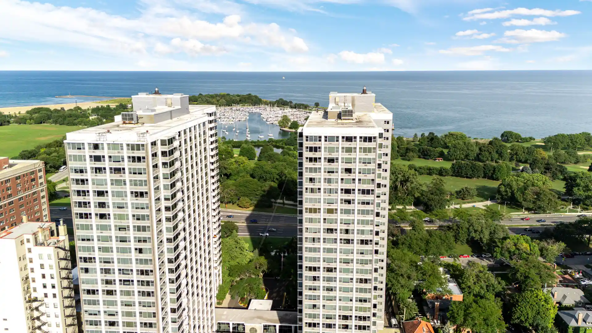 Listing Photo 35 - Condo for sale in building located at 4250 N Marine Dr, Chicago, IL 60613 - Unit #2629