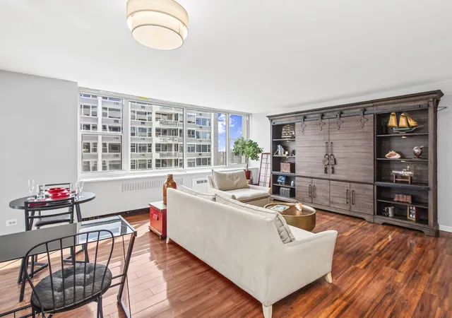 Photo 4 of Condo for sale at 4250 N Marine Dr #2629, Chicago, IL 60613 | MLS# 12741657 | Listing updated on 2026-10-08