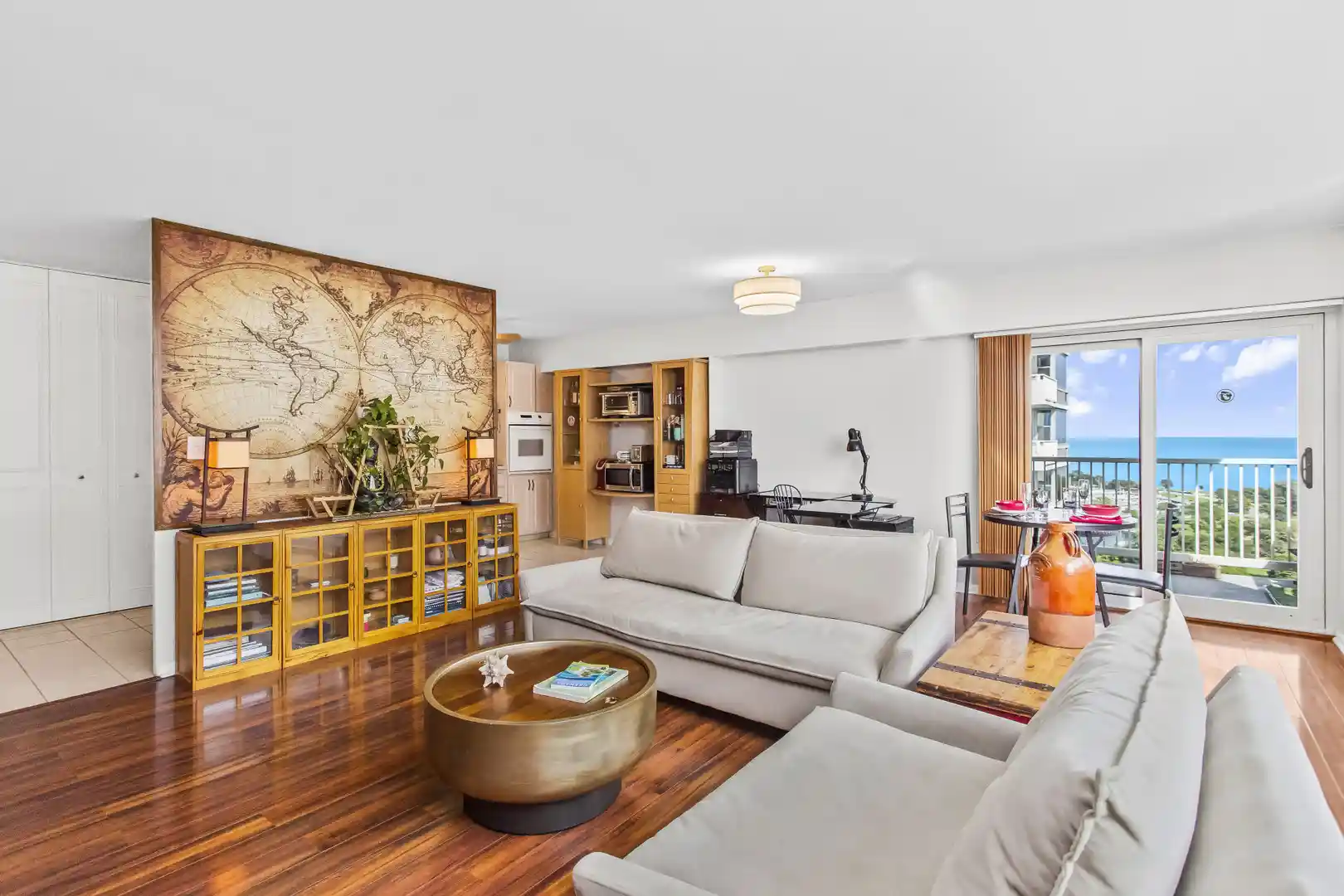 Listing Photo 10 - Condo for sale in building located at 4250 N Marine Dr, Chicago, IL 60613 - Unit #2629