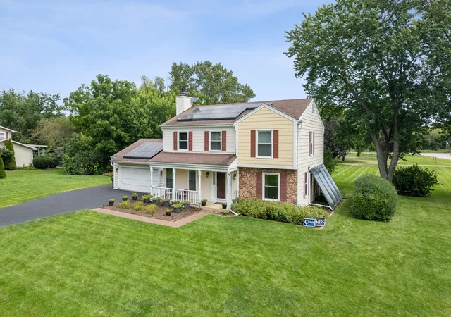Photo 1 of Single family home for sale at 11n583 Howard Ave, Elgin, IL 60124 | MLS# 12741716 | Listing updated on 2026-10-01