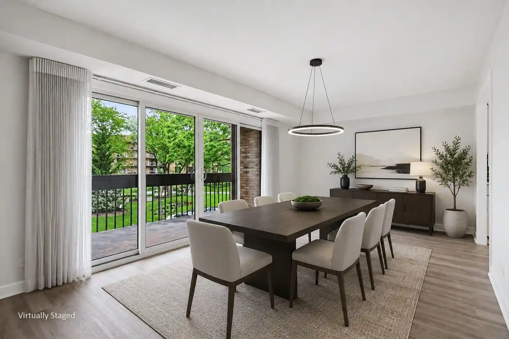 Listing Photo 2 - Condo for sale in 1671 Mission Hls Rd located at 1671 Mission Hls Rd, Northbrook, IL 60062 - Unit #201