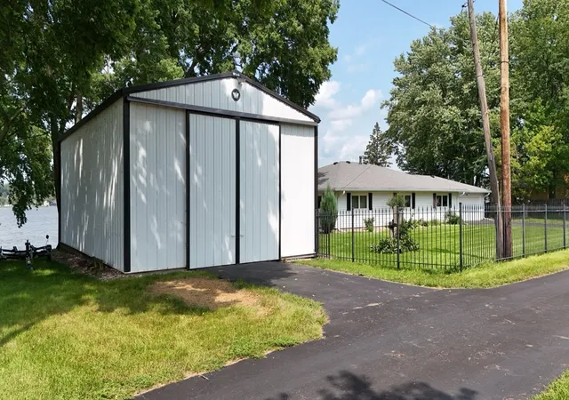 Photo 2 of Single family home for sale at 17807 Route 84 Route N, East Moline, IL 61244 | MLS# 12741890 | Listing updated on 2026-09-14