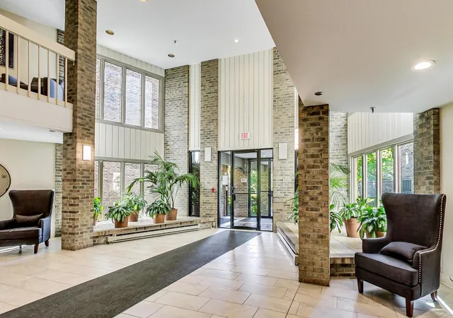 Photo 4 of Condo for sale at 1220 Rudolph Rd #5B, Northbrook, IL 60062 | MLS# 12742021 | Listing updated on 2026-09-23