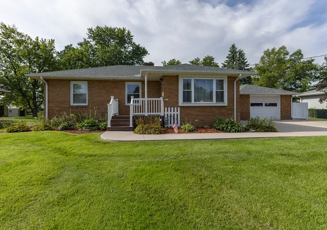 Single family home for sale at 231 E College St, Kewanee, IL 61443 | MLS# 12742068
