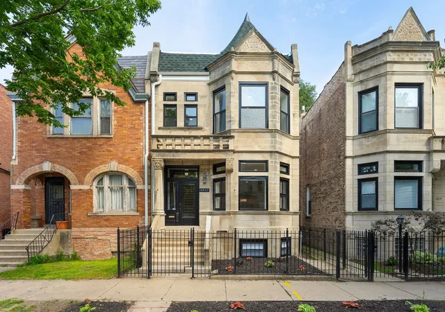 Photo 1 of Single family home for sale at 4917 S Washington Park Ct, Chicago, IL 60615 | MLS# 12742136 | Listing updated on 2026-09-26