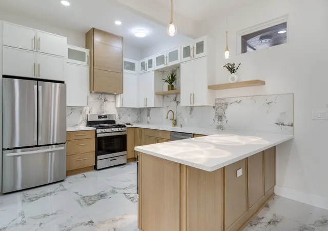 Photo 3 of Single family home for sale at 4917 S Washington Park Ct, Chicago, IL 60615 | MLS# 12742136 | Listing updated on 2026-09-26