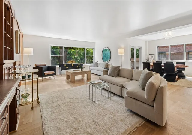Photo 2 of Condo for sale at 1508 Hinman Ave #3B, Evanston, IL 60201 | MLS# 12742285 | Listing updated on 2026-09-23