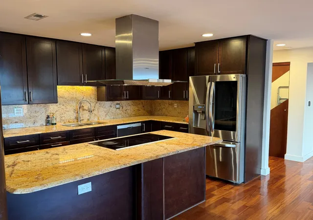 Listing Photo 5 - Condo for sale in building located at 1717 W Crystal Ln, Mount Prospect, IL 60056 - Unit #712