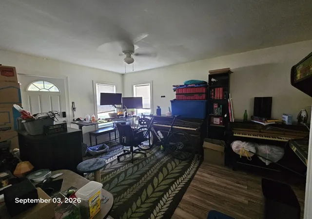 Photo 4 of Single family home for sale at 703 N James St, Carbondale, IL 62901 | MLS# 12742361 | Listing updated on 2026-09-09