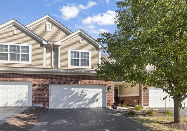 Townhouse for sale at 1292 Church Ct #1292, Aurora, IL 60502 | MLS# 12742467