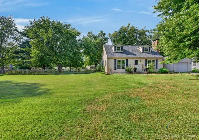 Photo 2 of Single family home for sale at 9313 Baldwin Dr, Machesney Park, IL 61115 | MLS# 12742676 | Listing updated on 2026-09-16