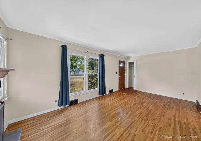 Photo 4 of Single family home for sale at 9313 Baldwin Dr, Machesney Park, IL 61115 | MLS# 12742676 | Listing updated on 2026-09-16