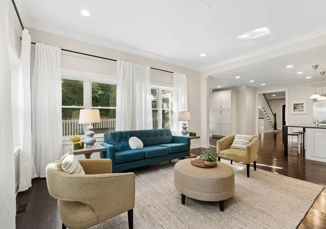 Photo 2 of Single family home for sale at 2412 Noyes St, Evanston, IL 60201 | MLS# 12742749 | Listing updated on 2026-09-14