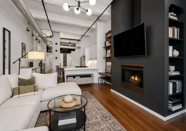 Photo 3 of Condo for sale at 1000 W Washington Blvd #216, Chicago, IL 60607 | MLS# 12742846 | Listing updated on 2026-09-14