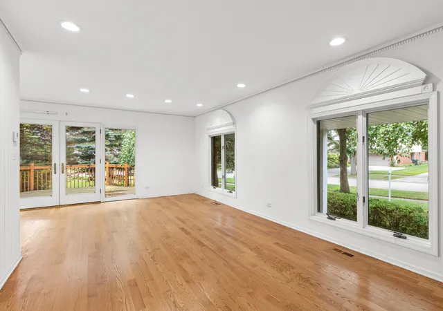Photo 1 of Single family home for sale at 2415 Happy Holw Rd, Glenview, IL 60026 | MLS# 12743005 | Listing updated on 2026-09-16