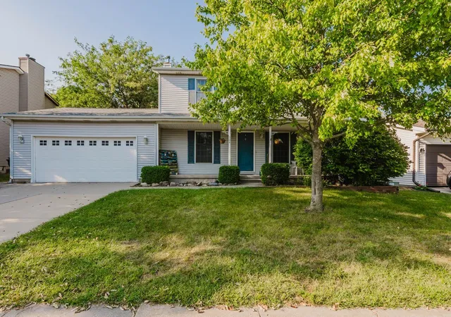 Photo 1 of Single family home for sale at 304 Jenny Lind Dr, Normal, IL 61761 | MLS# 12743046 | Listing updated on 2026-09-12