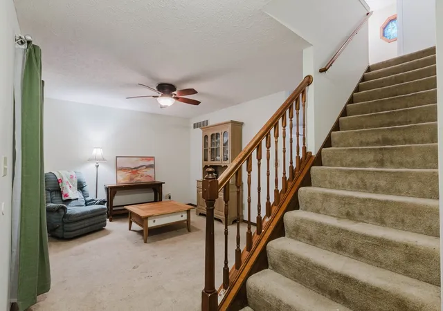 Photo 4 of Single family home for sale at 304 Jenny Lind Dr, Normal, IL 61761 | MLS# 12743046 | Listing updated on 2026-10-28