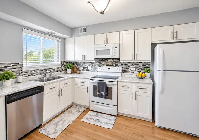 Photo 4 of Condo for sale at 916 S Plum Grv Rd #224, Palatine, IL 60067 | MLS# 12743091 | Listing updated on 2026-09-19