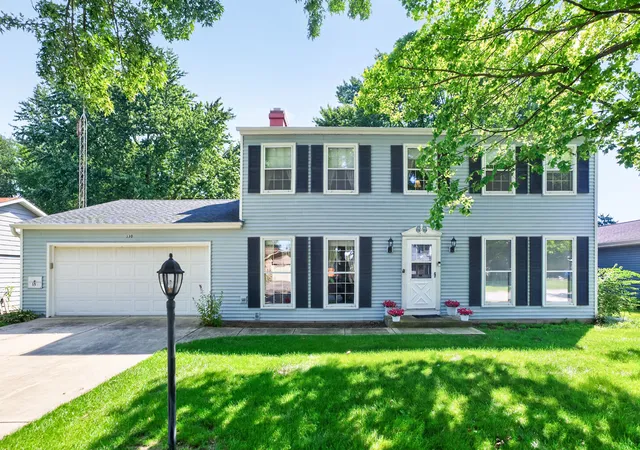 Photo 2 of Single family home for sale at 130 Ebbesen Dr, De Kalb, IL 60115 | MLS# 12743116 | Listing updated on 2026-09-23