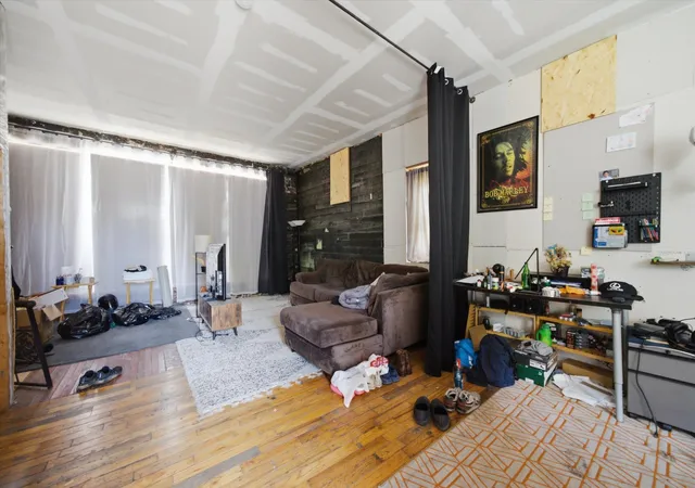 Photo 4 of Single family home for sale at 743 N Avers Ave, Chicago, IL 60651 | MLS# 12743201 | Listing updated on 2026-09-06