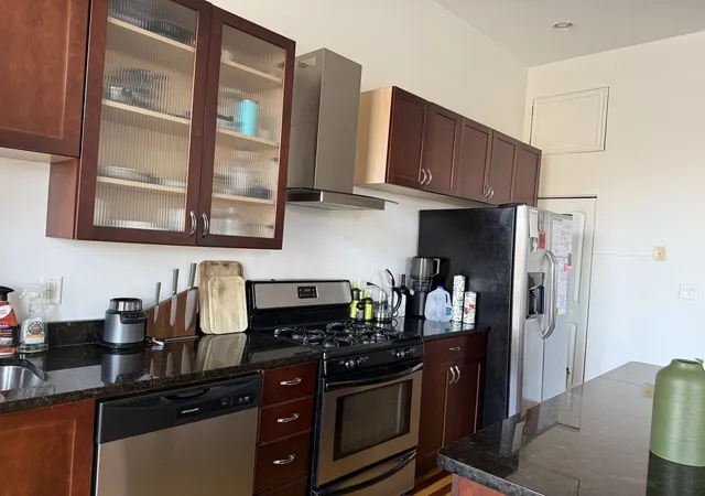 Listing Photo 4 - Condo for sale in building located at 5014 S King Dr, Chicago, IL 60615 - Unit #2E