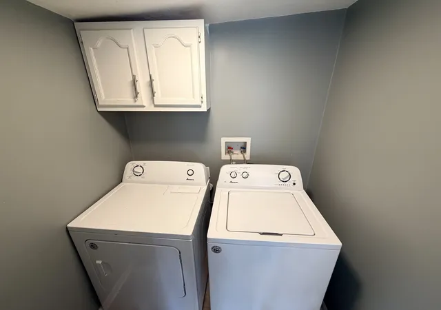 Photo 3 of Single family home for sale at 811 S Monroe St, Streator, IL 61364 | MLS# 12743336 | Listing updated on 2026-09-14