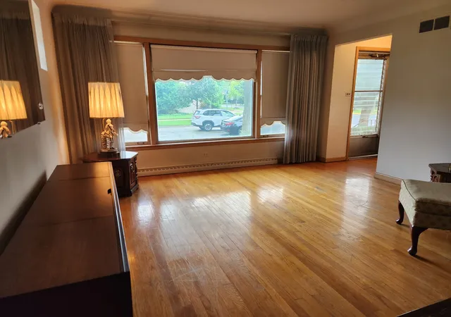 Photo 3 of Sale Pending at 1941 N 75th Avenue, Elmwood Park, IL 60707 | MLS# 12743379 | Listing updated on 2026-09-22