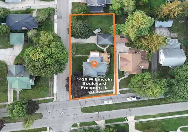 Photo 3 of Single family home for sale at 1426 W Lincoln Blvd, Freeport, IL 61032 | MLS# 12743432 | Listing updated on 2026-09-09
