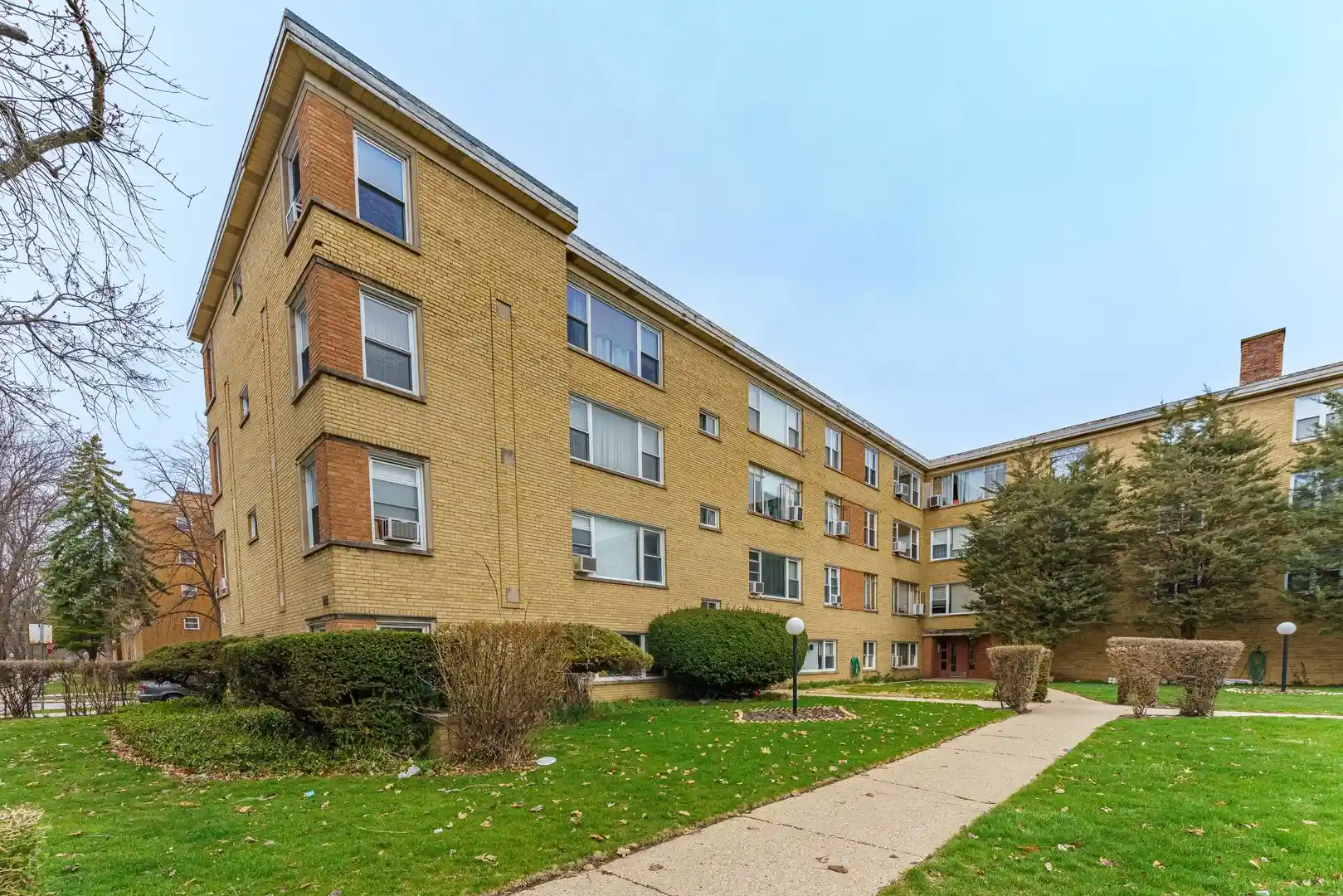 Listing Photo 20 - Condo for sale in 6035 N Damen Ave located at 6035 N Damen Ave, Chicago, IL 60659 - Unit #109