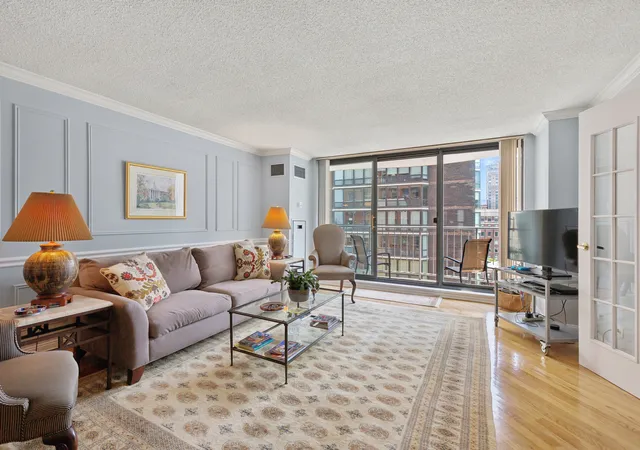 Photo 2 of Condo for sale at 1250 N Dearborn St #9C, Chicago, IL 60610 | MLS# 12743529 | Listing updated on 2026-09-06