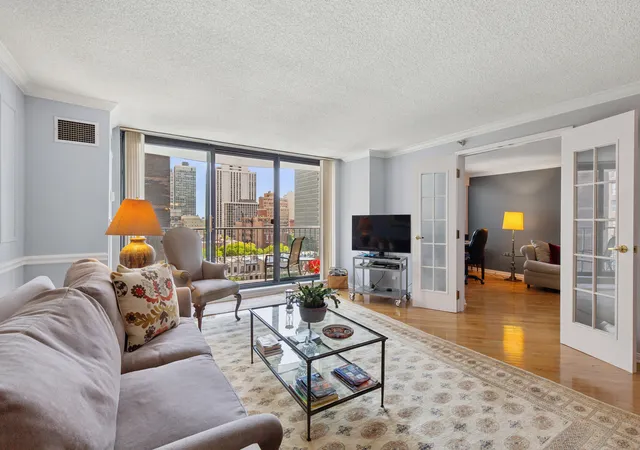Photo 4 of Condo for sale at 1250 N Dearborn St #9C, Chicago, IL 60610 | MLS# 12743529 | Listing updated on 2026-09-06