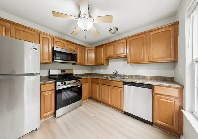 Photo 4 of Townhouse for sale at 1720 Grove Ave #A, Schaumburg, IL 60193 | MLS# 12743565 | Listing updated on 2026-10-06