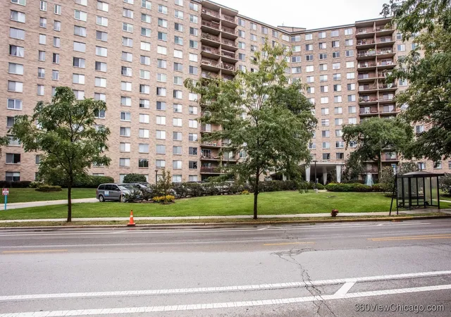 Condo for sale at 6833 N Kedzie Ave #801, Chicago, IL 60645 | MLS# 12743594