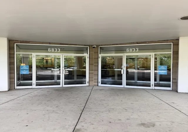 Photo 3 of Condo for sale at 6833 N Kedzie Ave #801, Chicago, IL 60645 | MLS# 12743594 | Listing updated on 2026-09-16
