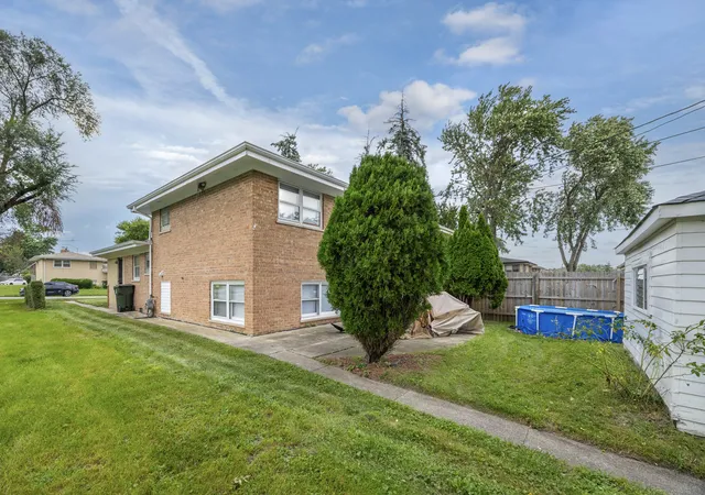Photo 2 of Single family home for sale at 14505 Ingleside Ave, Dolton, IL 60419 | MLS# 12743604 | Listing updated on 2026-09-22